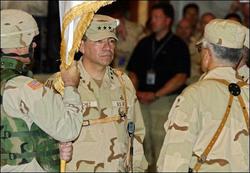 前美军指挥官严厉抨击美国对伊拉克政策
