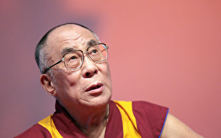 達賴喇嘛埃默瑞大學演講吸引數千民眾
