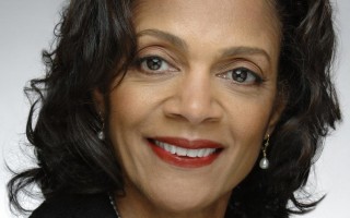 狄克逊获选巴尔的摩首位黑人女性市长
