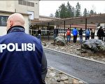芬蘭警方今天逮捕一名在影音分享網站YouTube上張貼短片，揚言仿效上週高中校園屠殺案的少年。 //法新社