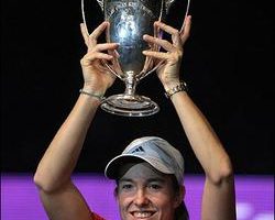 WTA年終賽艾寧連霸 創下生涯四大豐功偉業