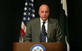 美副国务卿呼吁巴基斯坦取消紧急状态统治