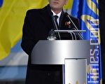 烏克蘭總統尤先科：「審判共產極權主義以前，烏克蘭必須穿上「潔白的襯衫」，去掉身體裏共產極權的烙印」。（攝影： Vladimir／大紀元）