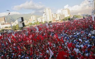委内瑞拉大规模集会支持修宪