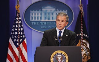 布什坚称伊朗仍很危险 拒绝排除动武
