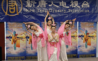 组图:时代广场庆祝中国传统文化