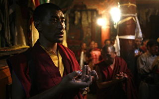 龍的祈禱 揭示西藏傳奇和中共精神迫害
