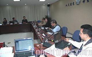 嘉義市市務會議首次採用無紙化