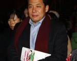韩国律师：很惊奇朝鲜舞跳得这么好