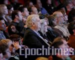 众志成城  威风战鼓镇邪恶