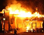 哥本哈根近郊的一所學校被焚火嚴重損壞。（MOGENS FLINDT/AFP/Getty Images）