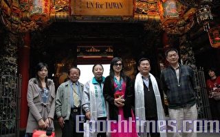 西藏小姐參訪新港奉天宮