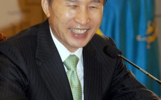 南韓總統李明博 不拿薪水全數捐出