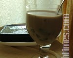 仙草冻奶(摄影：天使厨坊/大纪元)