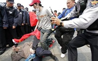 暴力袭击南韩抗议者  中国人将遭驱逐出境