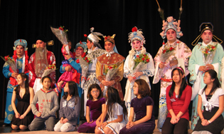 中西觀眾看京劇 溫中華傳統歷史