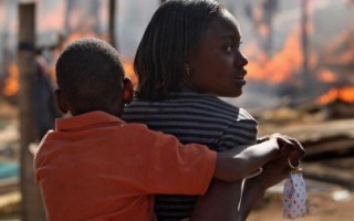 南非排外暴力严重 35000人流离失所