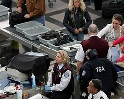 美国宣布免签证旅客入境新规定 元月实施