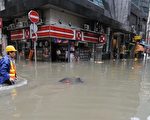 组图：香港暴雨造成至少2死16伤