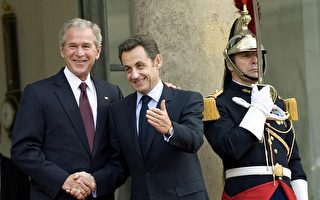 布什欧洲告别之旅 对法国大弹曼陀铃