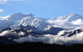 報導：K2峰一天內11名登山者遇難