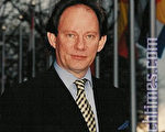 歐洲議會副主席愛德華‧麥克米蘭-斯考特先生（Edward McMillan-Scott）。(大紀元圖片)