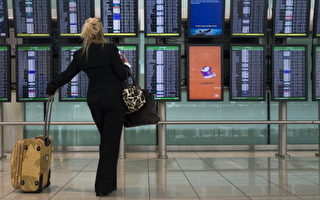 组图:航空局电脑瘫 美20多机场航班延误