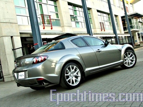 转子飞弹09 Mazda Rx 8 大纪元