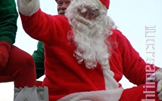 空降昆士市 聖誕老人預祝節日快樂