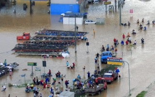 巴西南部洪灾 土石崩塌救援缓慢 已知116人死