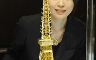 东京铁塔50周年  纯金塔与钻纱光雕亮丽登场