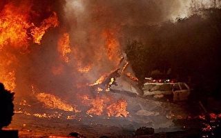 美战机坠毁圣地牙哥住宅区 死亡至3人