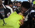 一名在加沙空襲中罹難的巴勒斯坦小女孩(MOHAMMED ABED/AFP/Getty Images)