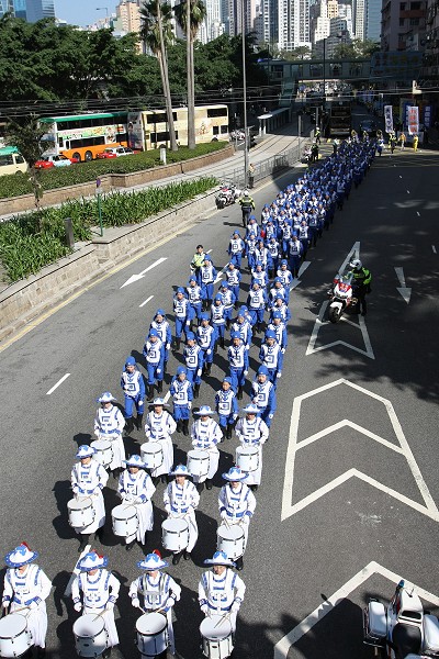 组图一:元旦香港声援退党游行受瞩目