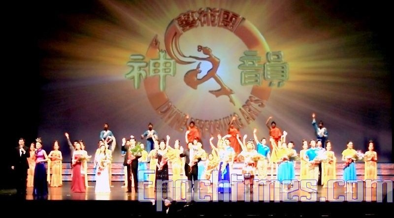 神韻演出場場爆滿 加首都觀眾感恩 | 渥太華 | 美國紐約神韻藝術團 | 大紀元