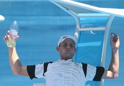 澳網賽 羅迪克輕取對手晉級二輪