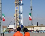 伊朗发射自制卫星上太空