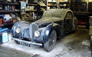塵封半世紀Bugatti跑車 453萬美元賣出