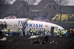 土耳其航空客機阿姆斯特丹墜毀  9死逾50傷