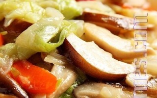 緞妹美食坊：雙菇燴白菜