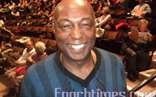 牛津音樂教授：音樂有善和忍的精神內涵