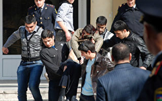 阿塞拜疆发生大学枪击案 13人死亡