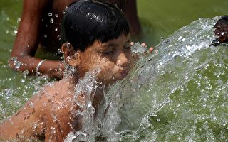 熱浪席捲印度 百餘人喪命