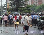快訊：因上海世博會 小販遭衝擊不滿堵路抗議