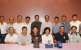 華人男子網球隊美東奪冠