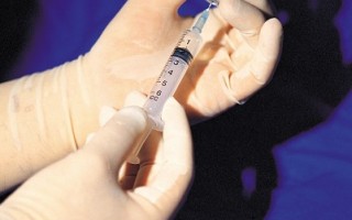 開學在即 加拿大H1N1疫苗供應遲緩