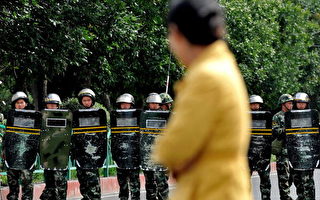 官媒称示威冲突5死14伤 乌市上千汉人再上街