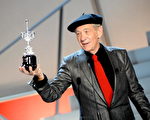 英国男演员伊恩·麦凯伦爵士(Sir Ian McKellen)获得本届电影节所颁发的终生成就奖。(图/Getty Images)