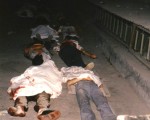 六四遇難者的十二具屍體，停放在醫院的走廊外。（楊理明提供）
