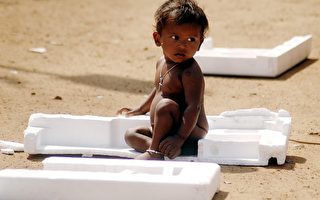 报告：印度每年四十万婴儿出生后夭折